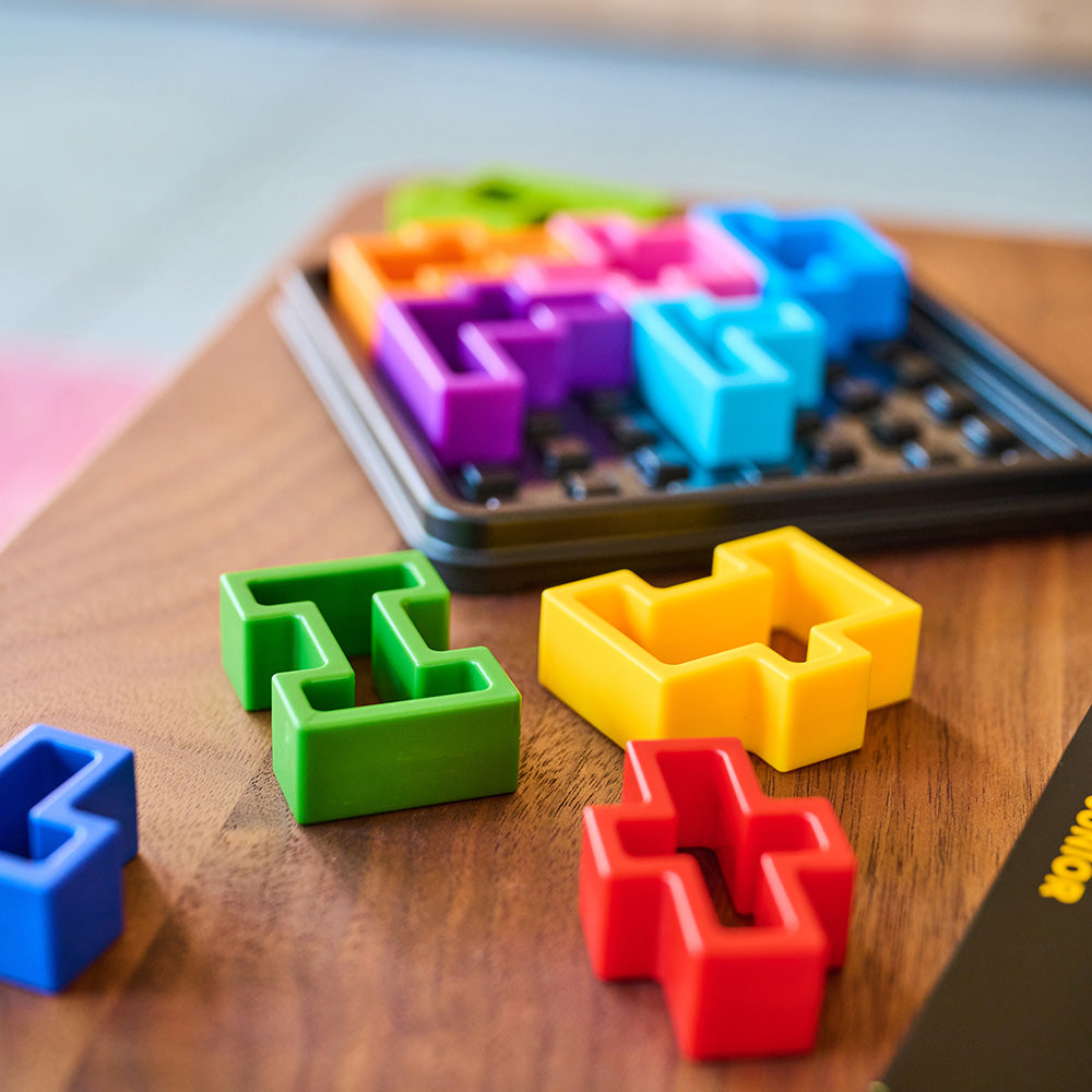 Smart Games - IQ Deluxe - Square, joc de logica cu 120 de provocari, 14+ ani, editie internationala