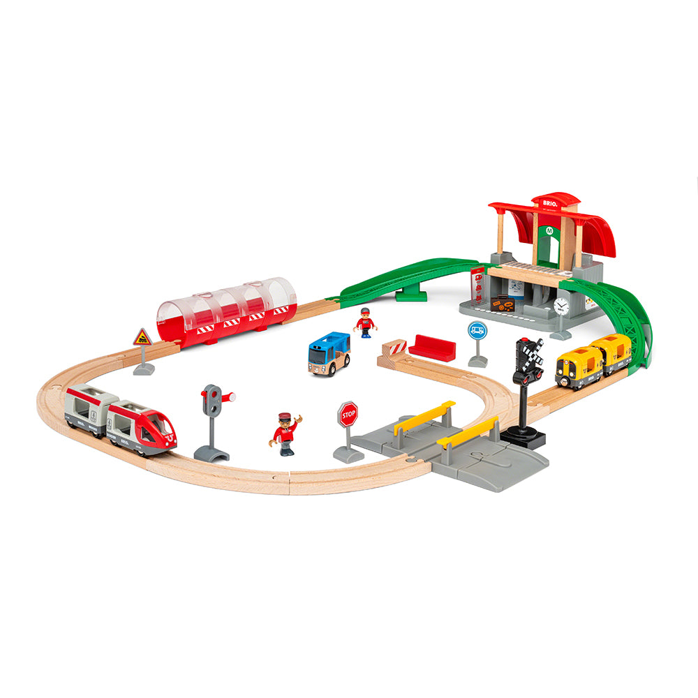 Set trenulet cu gara BRIO, 3+ ani