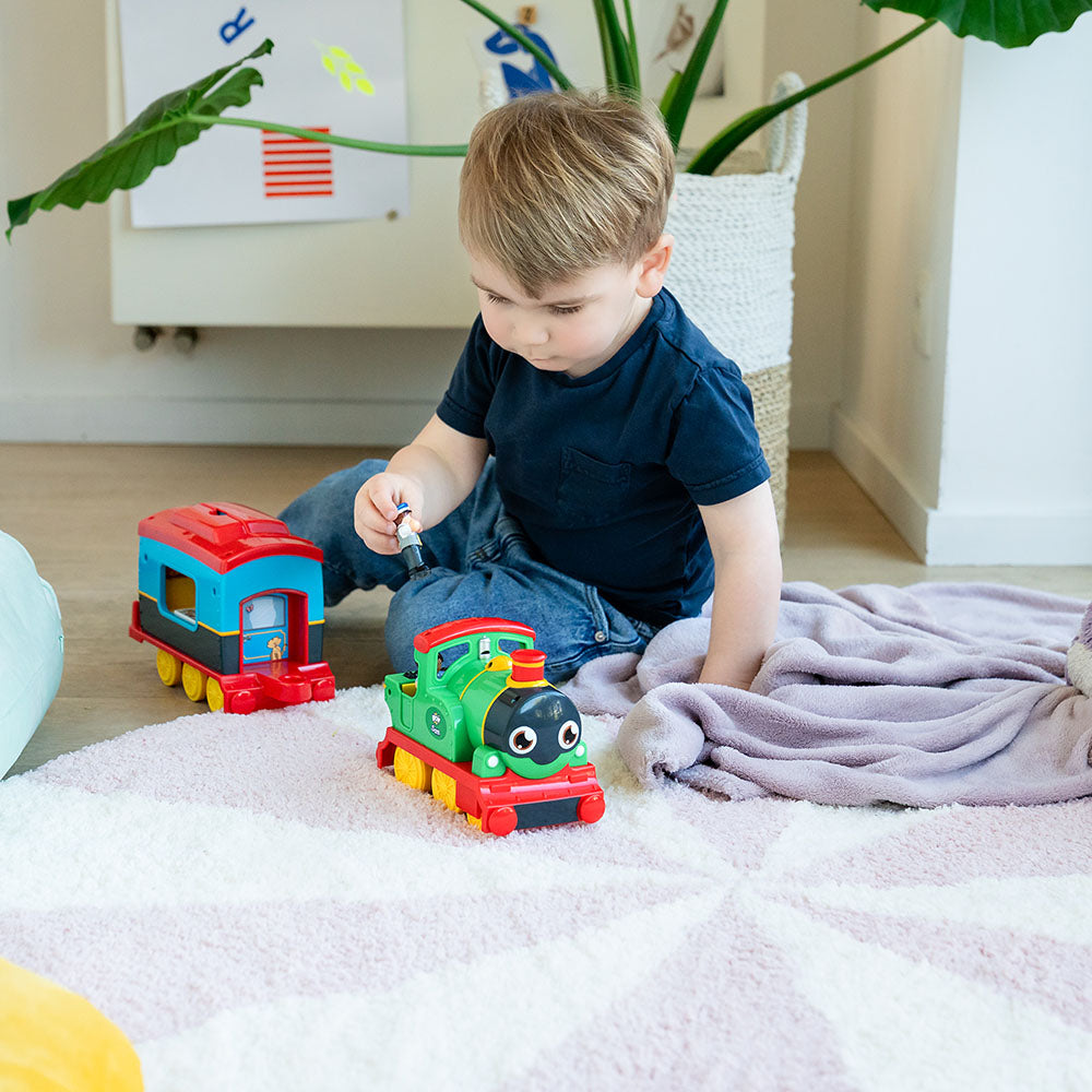 Jucarie pentru copii WOW Toys, Tren cu vagon, Sam the Steam Train