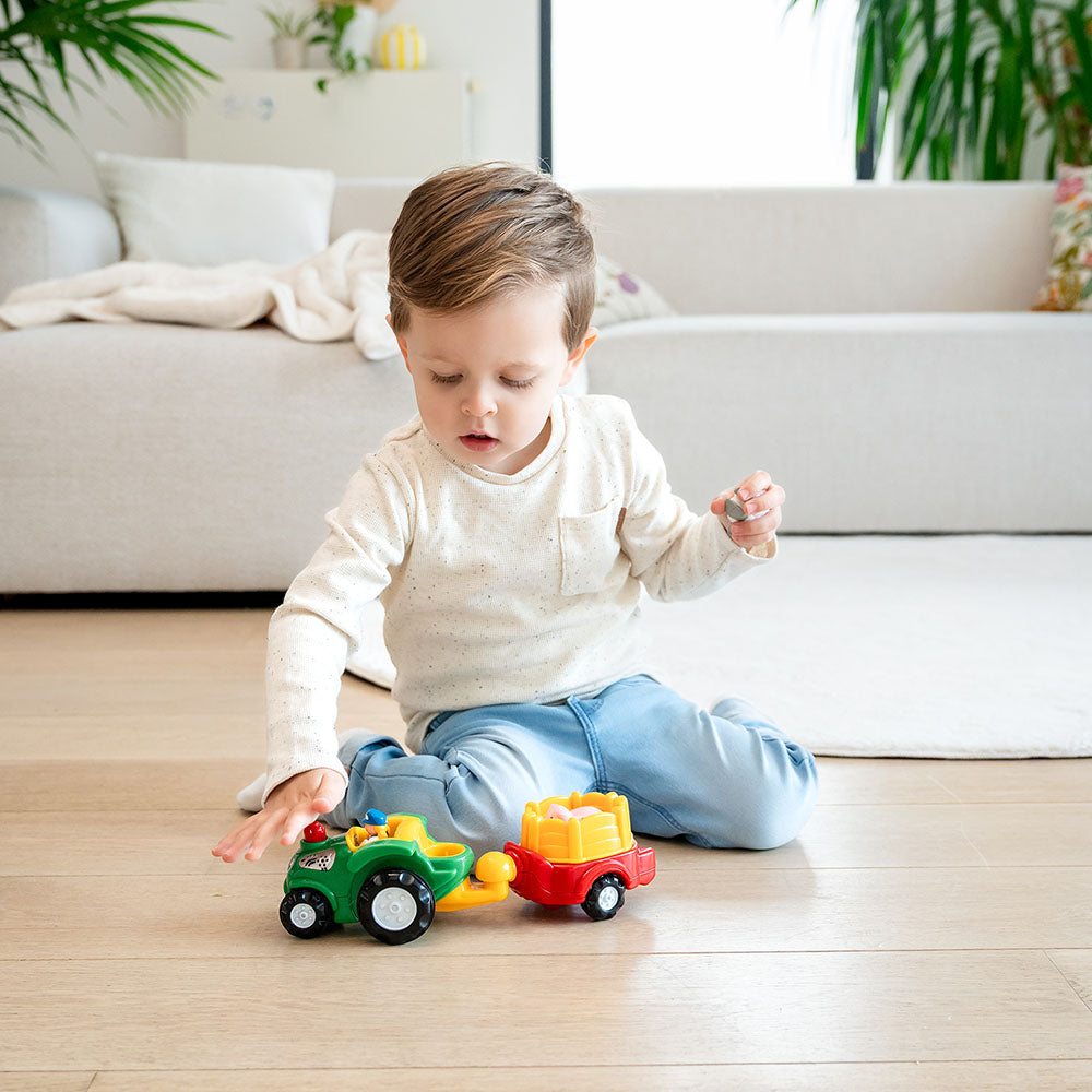 Jucarie pentru copii WOW Toys, Tractor cu remorca, Taylor's Tractor Ride