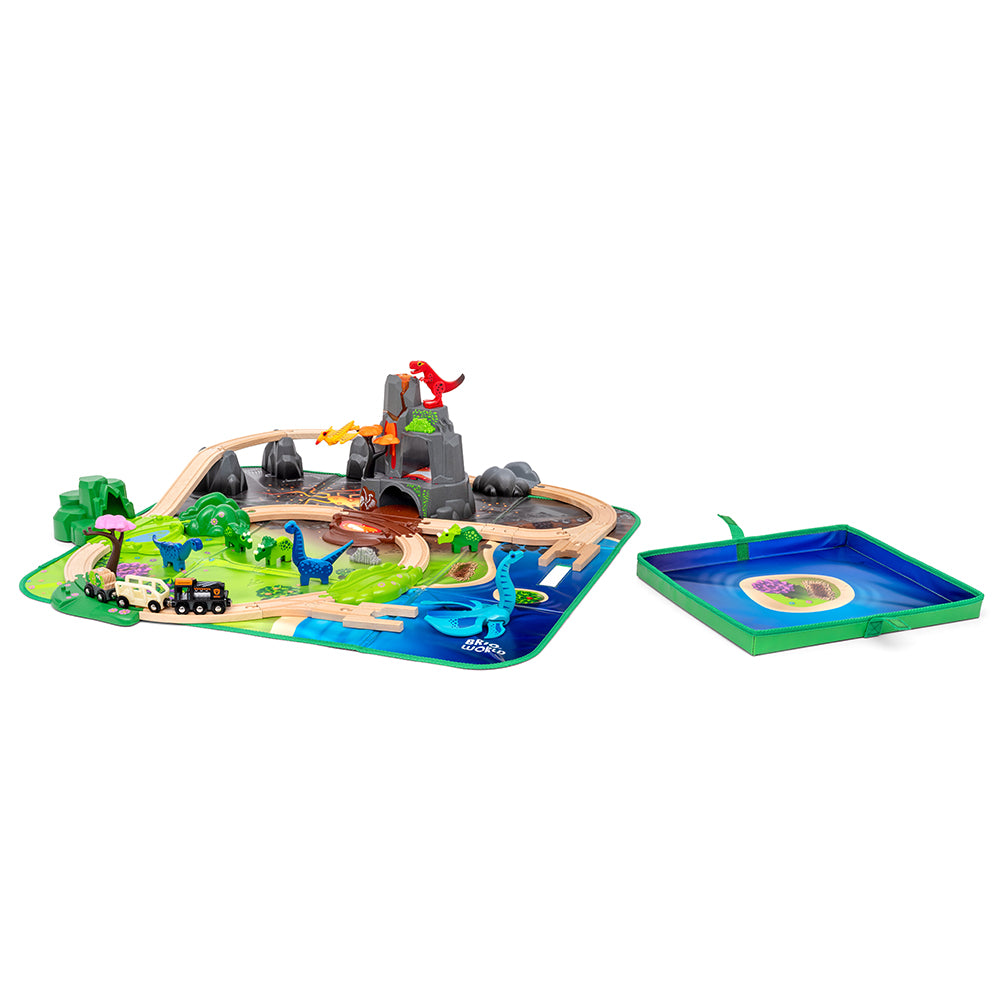 Set trenulet deluxe in lumea dinosaurilor, BRIO, 3+ ani