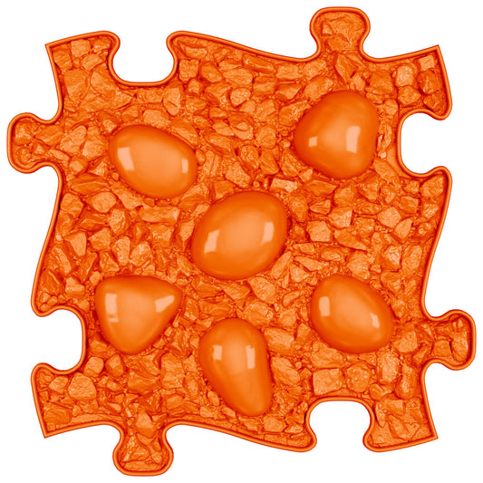 Covoras ortopedic senzorial Muffik Dino Eggs Soft, textura moale pentru masaj plantar si echilibru, portocaliu, 29.79 x 29.79 cm, 1+ ani