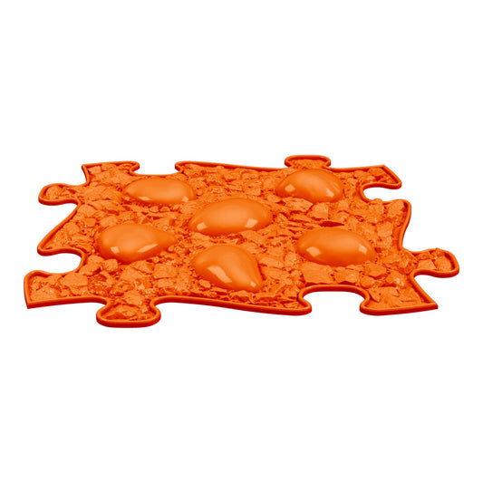 Covoras ortopedic senzorial Muffik Dino Eggs Soft, textura moale pentru masaj plantar si echilibru, portocaliu, 29.79 x 29.79 cm, 1+ ani