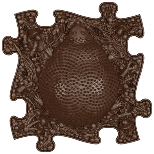 Covoras ortopedic senzorial Muffik Hedgehog Firm, textura tare pentru masaj plantar si stimulare tactila, maro, 29,79 x 29,79 cm, 1+ ani