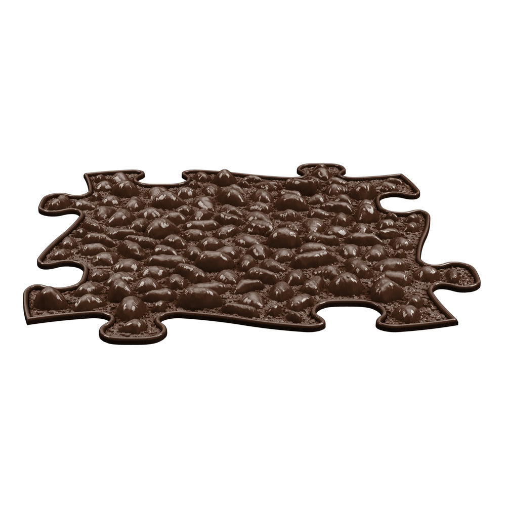 Covoras ortopedic senzorial Muffik Pebbles Firm, textura tare cu efect de pietricele pentru masaj plantar si stimulare tactila, maro, 29.79 x 29.79 cm, 1+ ani