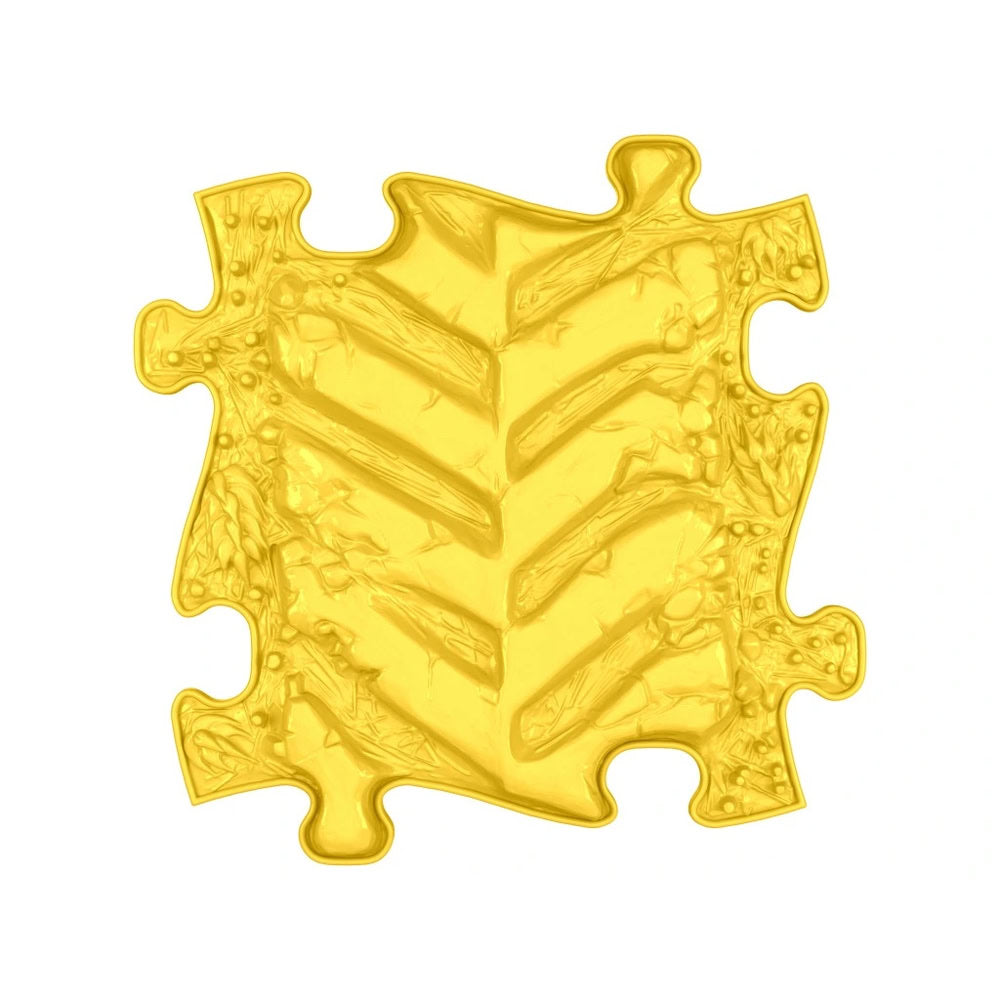 Covoras ortopedic senzorial Muffik Tractor Path Firm, textura tare pentru masaj plantar si stimulare tactila, galben deschis, 29.79 x 29.79 cm, 1+ ani
