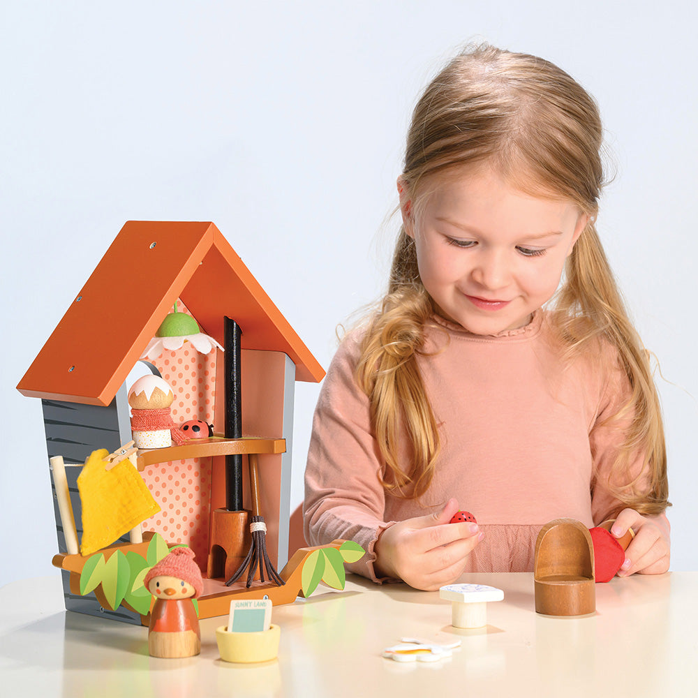 Casuta pentru pasari, din lemn premium - Robin's Nest Box - TL8378